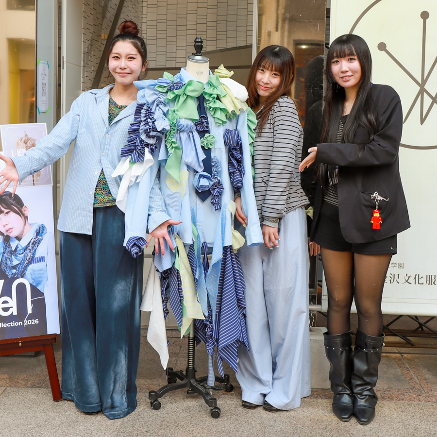 POP UP SHOPと進級作品展示が開催されました！