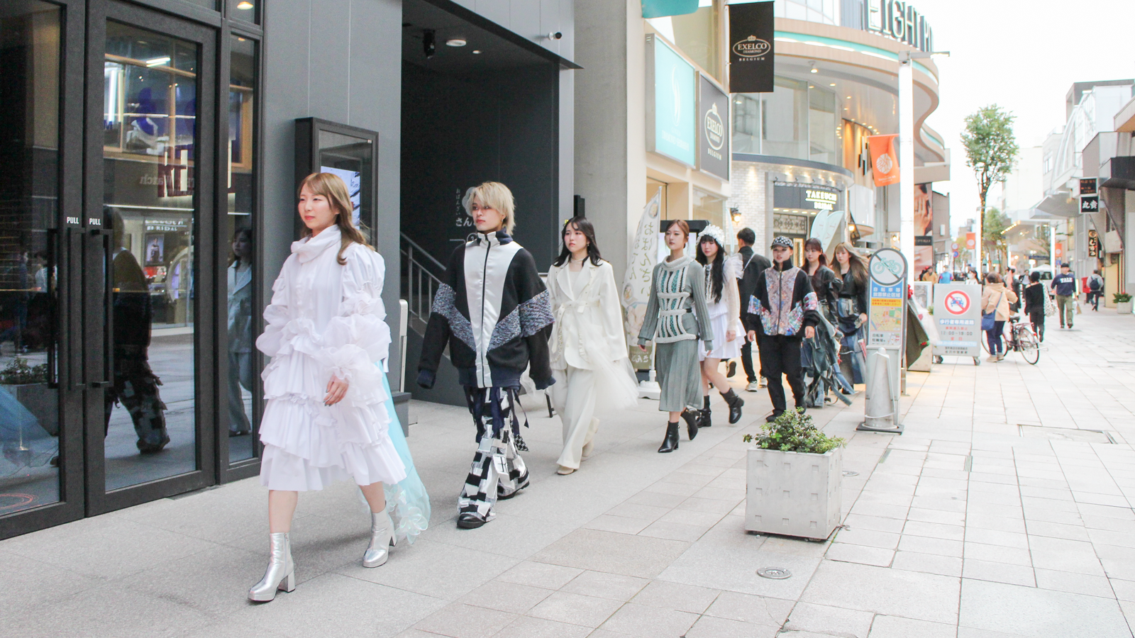 「まちなか学生まつり2025」でファッションショーを開催！